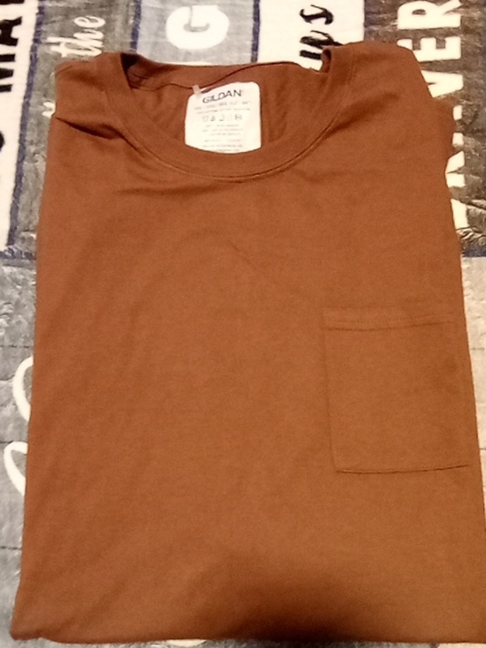 Gildan Men's Short-Sleeve Pocket Tee in Rust Brown